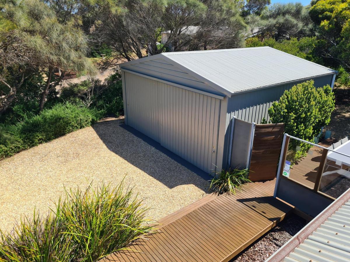 Coorong Waterfront Retreat Villa Meningie Bagian luar foto