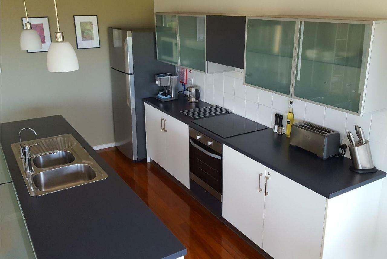 Coorong Waterfront Retreat Villa Meningie Bagian luar foto